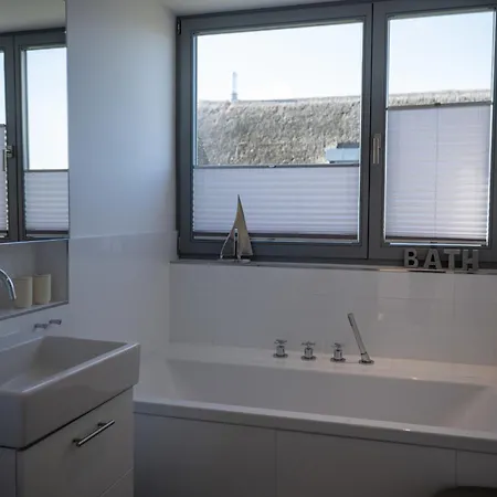 Holiday home Ostsee - Reetdachhaus Nr 37 